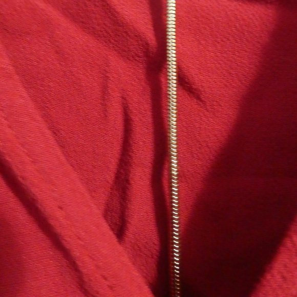 H&M | size 12 | Red Long Sleeve Gold Chain Open Back Dress | NWOT - Picture 11 of 16